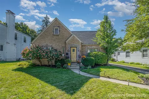 838 Aberdeen, Grand Rapids, MI 49505