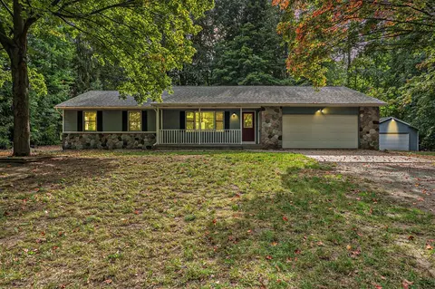 6590 Lincoln, Allendale, MI 49401