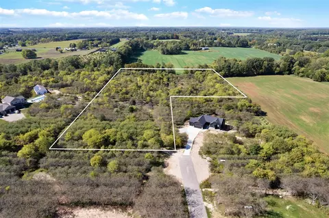 3498 Braeburn Orch, Cedar Springs, MI 49319