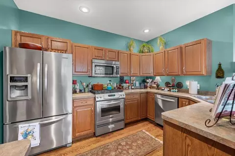 533 Upton, Saint Joseph, MI 49085 photo 16