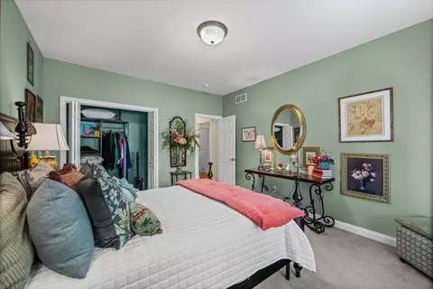 533 Upton, Saint Joseph, MI 49085 photo 29