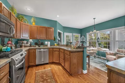 533 Upton, Saint Joseph, MI 49085 photo 14