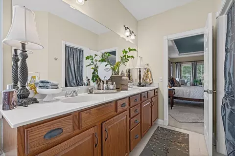 533 Upton, Saint Joseph, MI 49085 photo 25
