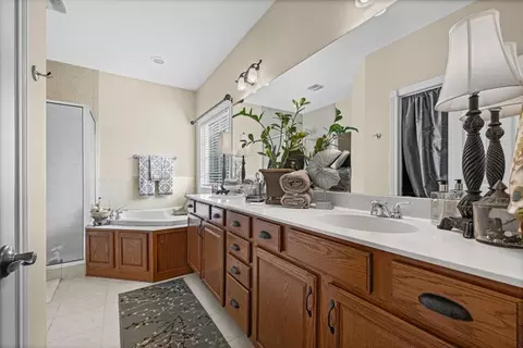 533 Upton, Saint Joseph, MI 49085 photo 24