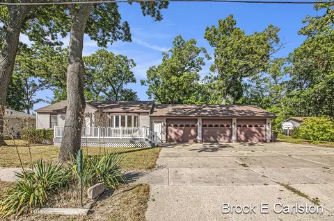 2384 E Columbia, Muskegon, MI 49444