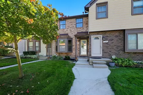 3024 Carly, Auburn Hills, MI 48326