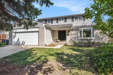 2225 Steeplechase, Ann Arbor, MI 48103