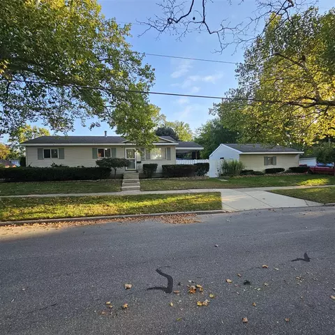 240 Eleanor, Grand Rapids, MI 49505
