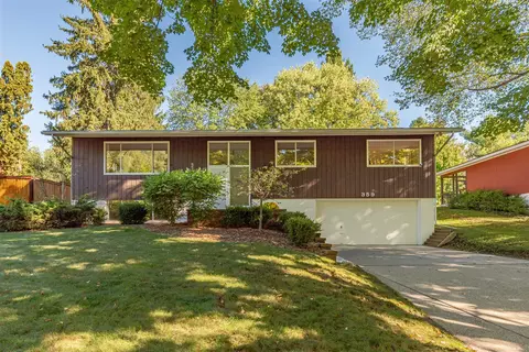 359 Brookside, Ann Arbor, MI 48105