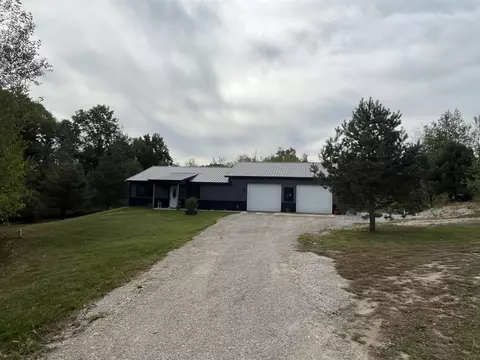 1651 Bennett, Ionia, MI 48846