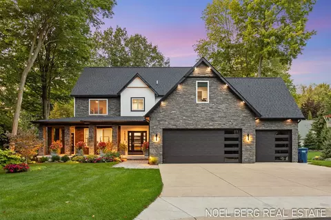 15329 Blue Heron, Spring Lake, MI 49456