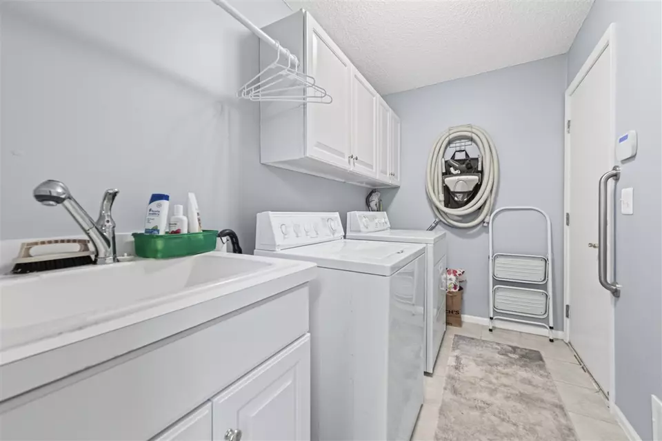 Other - 35812 Lone Pne, Farmington Hills, MI 48335 photo 4 of 7