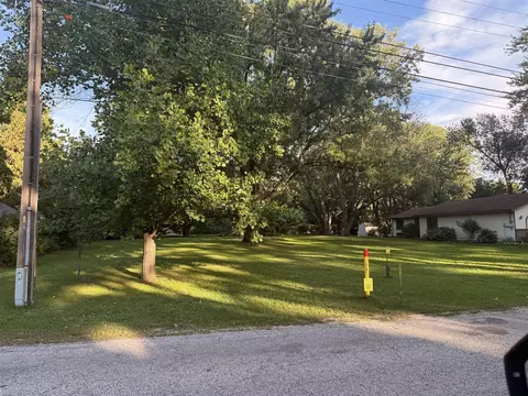 603 Apple, Holland, MI 49423