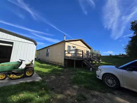 13066 Calhoun, Jerome, MI 49249