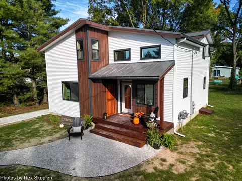 151 153 Clark, Grant, MI 49327