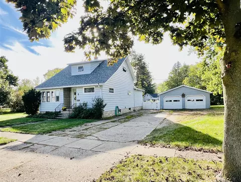 402 N 4th, Sturgis, MI 49091