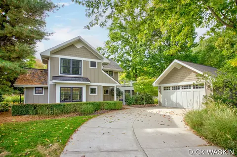 3056 Lakeside, Douglas, MI 49406