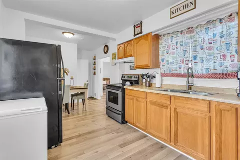 Kitchen - 141 Euclid Ave, Jackson, MI 49203 photo 3 of 3