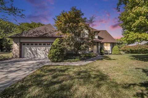 1421 Kimlee, Chelsea, MI 48118
