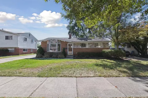 29721 Pickford, Livonia, MI 48152