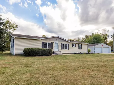 1035 12th, Martin, MI 49070