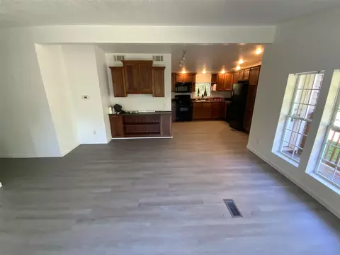 Living - 4120 Hawkins, Jackson, MI 49201 photo 1 of 2