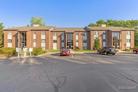 3364 Devonwood #F, Grand Rapids, MI 49525