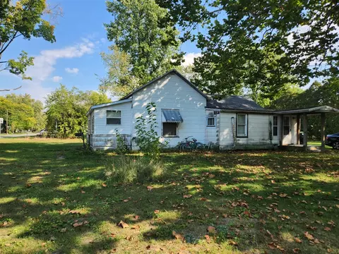 301 E North, Greenville, MI 48838