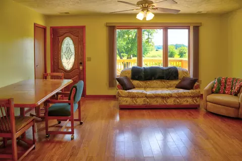 Living - 6588 Wells, Jackson, MI 49201 photo 1 of 5