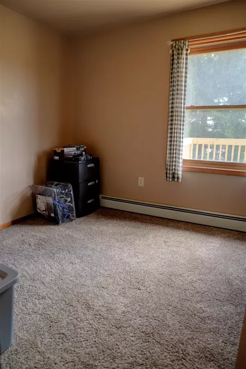 Bedroom - 6588 Wells, Jackson, MI 49201 photo 3 of 5
