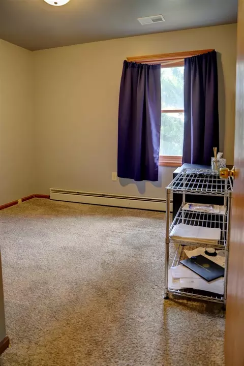 Bedroom - 6588 Wells, Jackson, MI 49201 photo 4 of 5