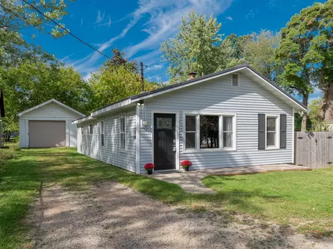 3924 Oakland, Kalamazoo, MI 49008
