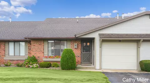 18 S Zeeland #18, Zeeland, MI 49464
