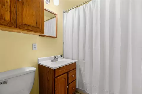 Bath - 9129 E De, Richland, MI 49083 photo 1 of 1