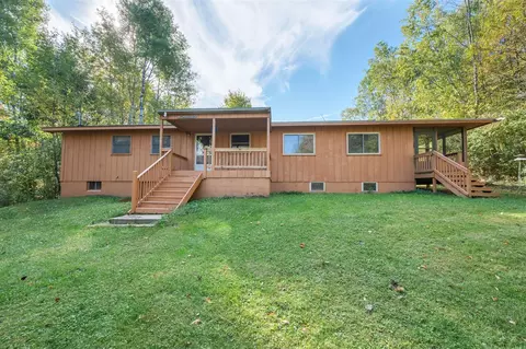 17239 13 Mile Rd, Leroy, MI 49655