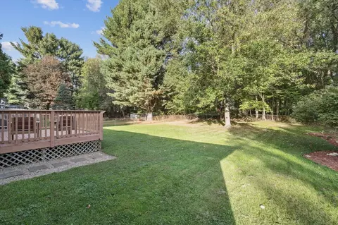 Exterior - 540 Cosmopolitan, Marshall, MI 49068 photo 4 of 10
