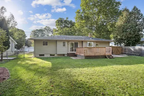 Exterior - 540 Cosmopolitan, Marshall, MI 49068 photo 7 of 10