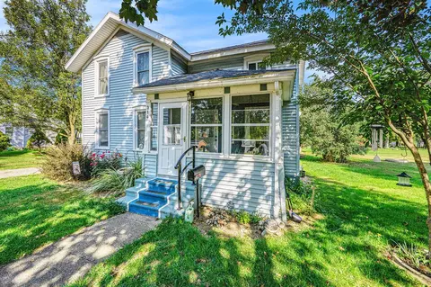 Exterior - 314 W Jackson, Bellevue, MI 49021 photo 2 of 4