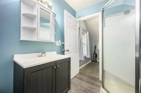 Bath - 314 W Jackson, Bellevue, MI 49021 photo 2 of 3