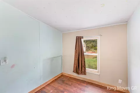 Bedroom - 2456 Dane, Gowen, MI 49326 photo 5 of 5