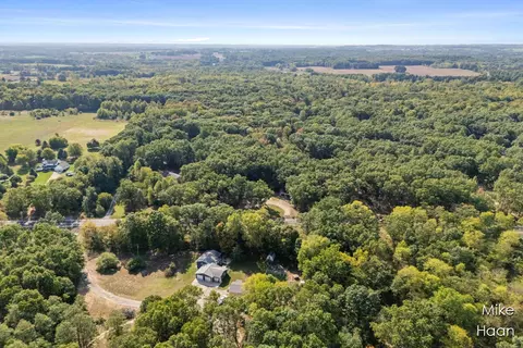 View/Area - 2298 138th, Dorr, MI 49323 photo 1 of 2