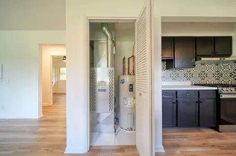 Entry Way - 392 Richard, Spring Arbor, MI 49283 photo 1 of 2