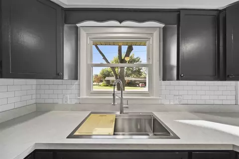 Kitchen - 392 Richard, Spring Arbor, MI 49283 photo 3 of 3