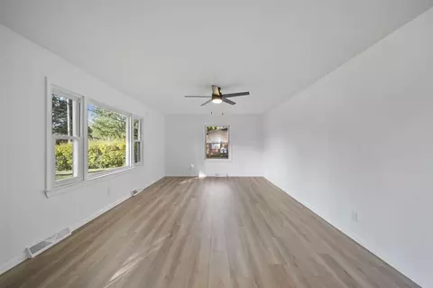 Living - 392 Richard, Spring Arbor, MI 49283 photo 2 of 4