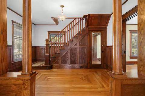Entry Way - 223 N Main, Munith, MI 49259 photo 6 of 9