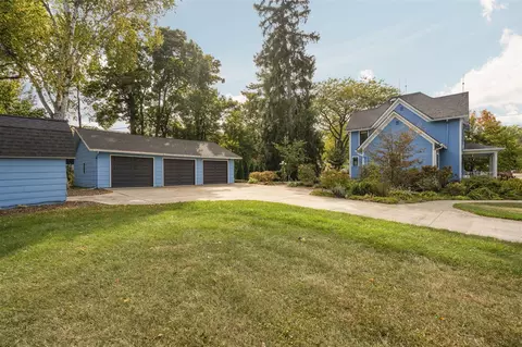 Exterior - 223 N Main, Munith, MI 49259 photo 14 of 18