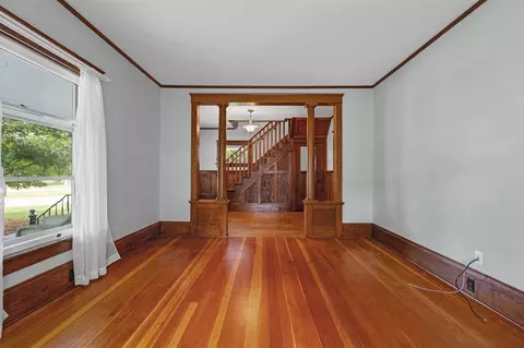 Living - 223 N Main, Munith, MI 49259 photo 7 of 7