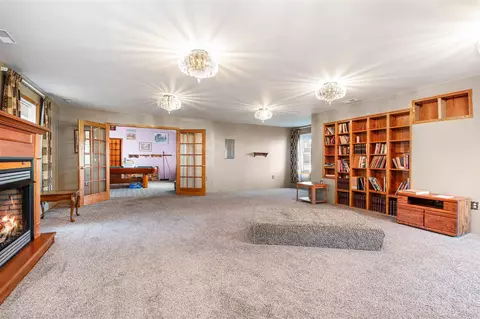 Living - 521 Spring, Lowell, MI 49331 photo 6 of 11