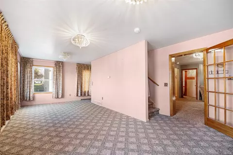 Living - 521 Spring, Lowell, MI 49331 photo 7 of 11