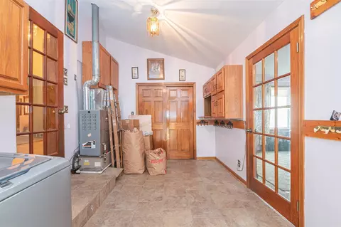 Entry Way - 521 Spring, Lowell, MI 49331 photo 1 of 1